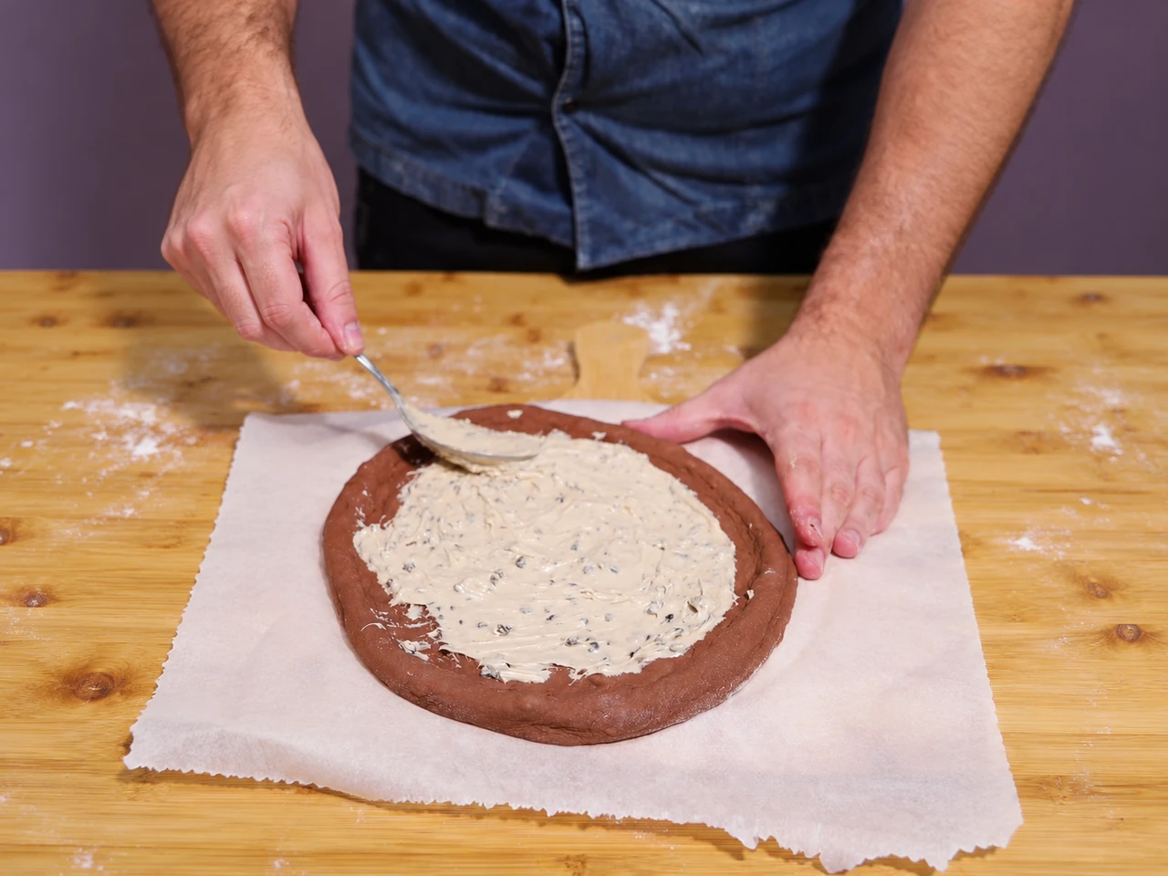 Paso 5 de Pizza de Chocolate y Oreos
