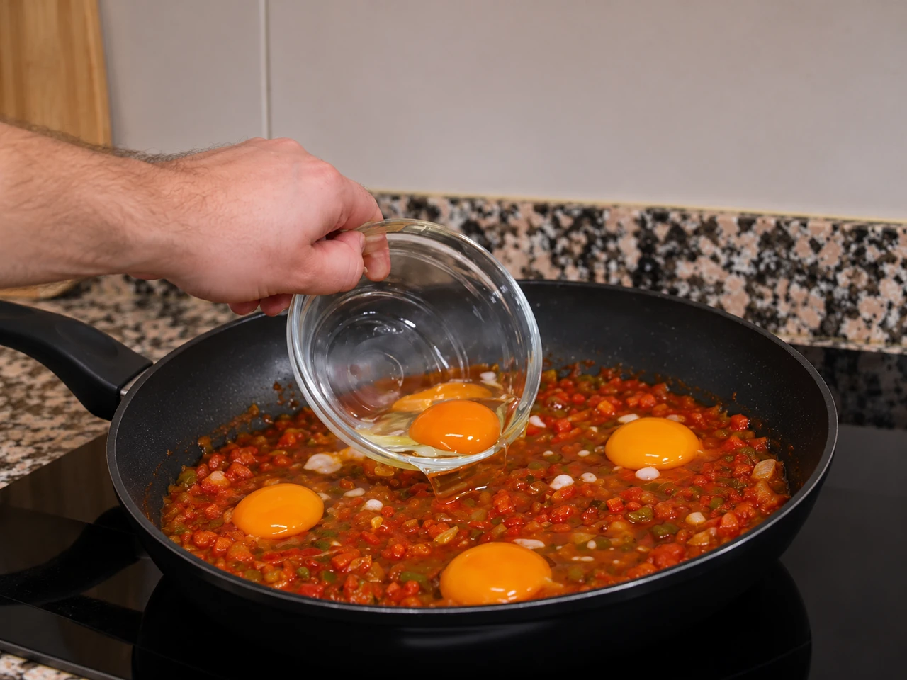 Paso 6 de Huevos al plato