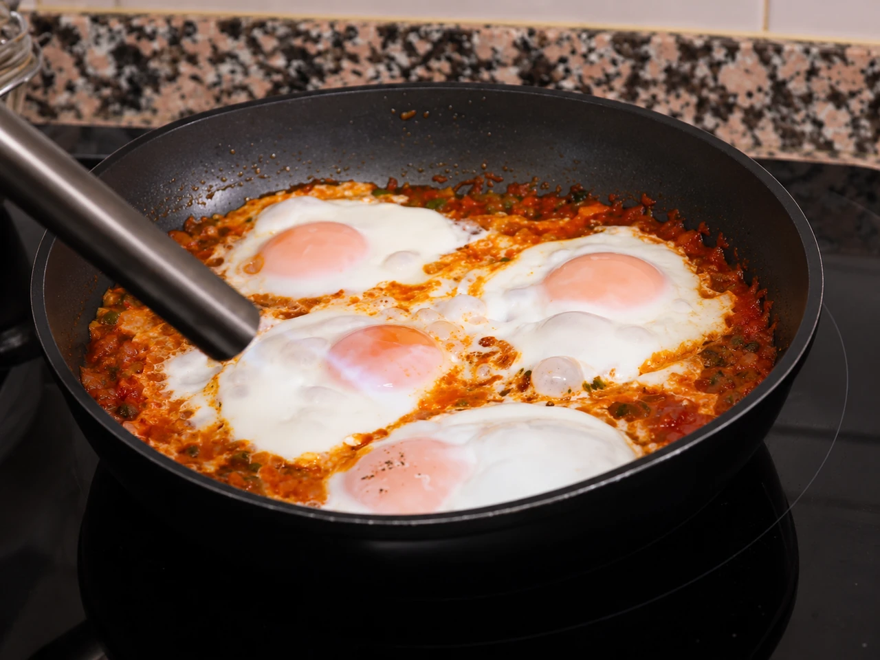 Paso 7 de Huevos al plato