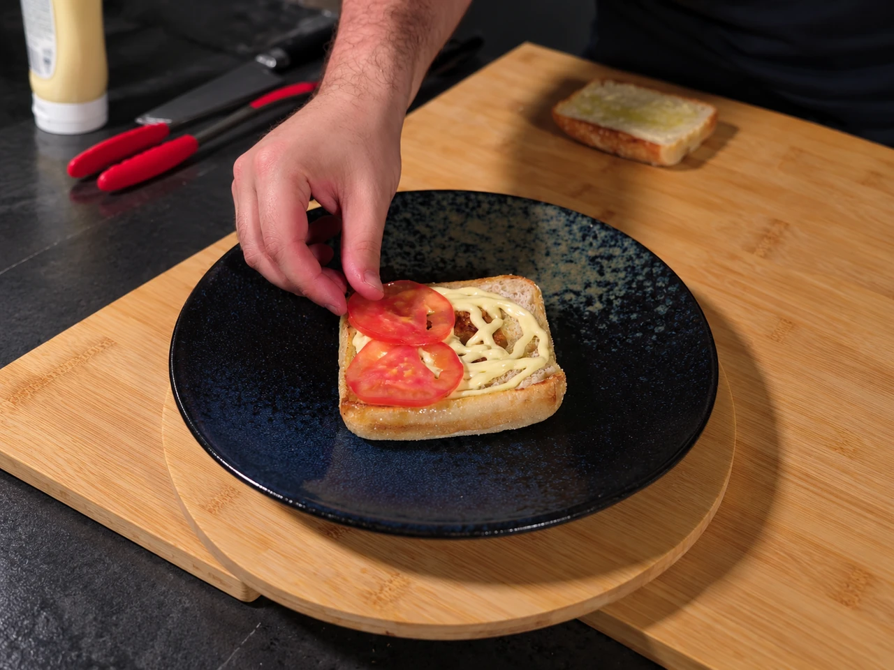 Paso 9 de Bocadillo de Tortilla de Patatas de España