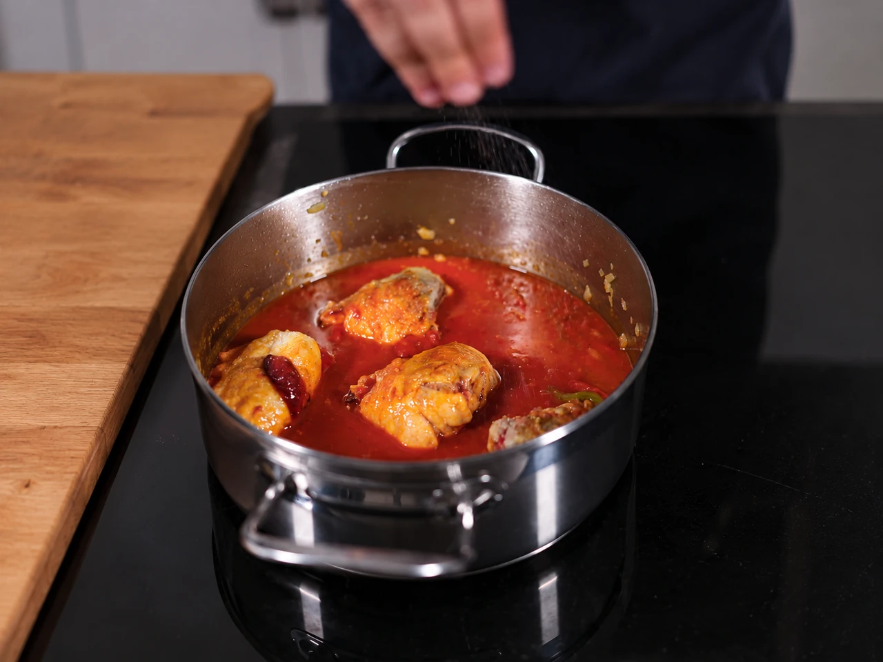 Paso 4 de Pollo al Chilindrón de Zaragoza