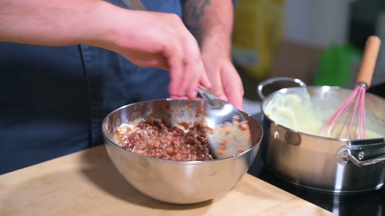Paso 8 de Lasaña casera con pasta fresca y bechamel