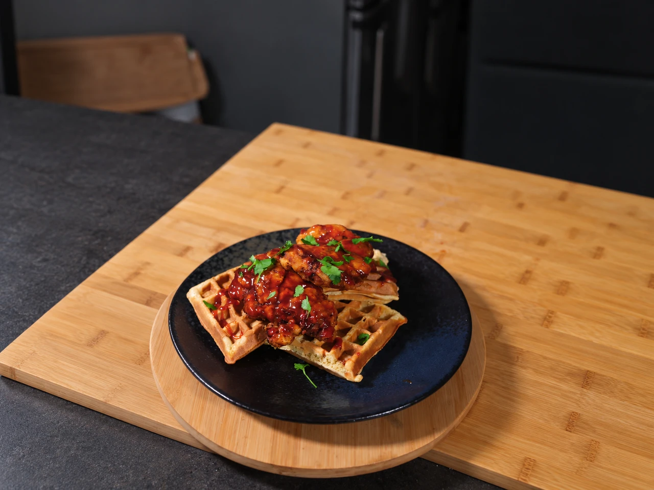 Paso 9 de Chicken and waffles de USA