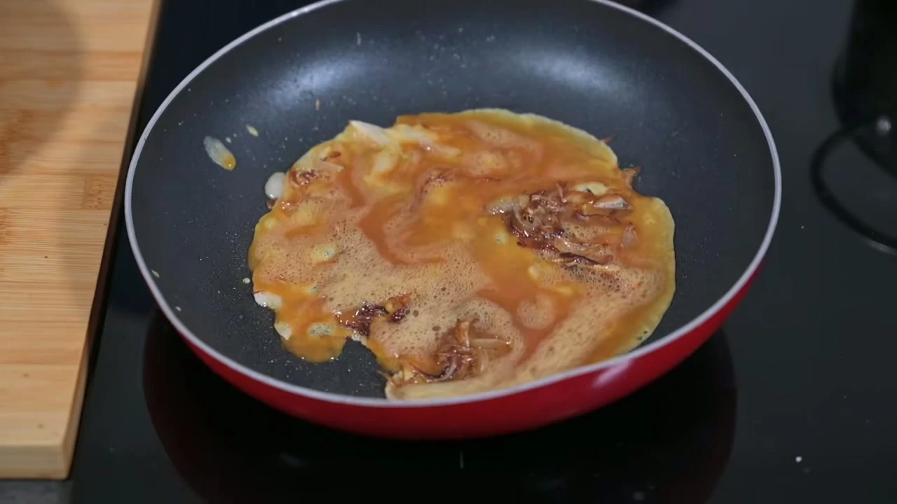 Paso 10 de Katsudon con arroz aromático y ensalada de repollo