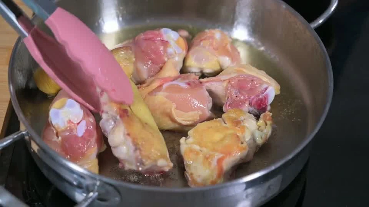 Paso 5 de Pollo al ajillo
