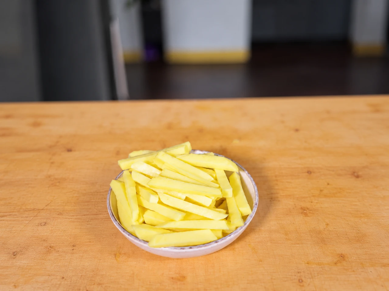 Paso 1 de Huevos con Patatas Perfectas